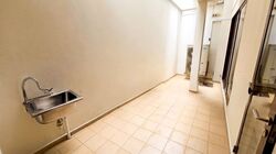 Lornie Road (D11), Terrace #582114111
